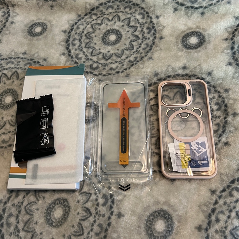 iPhone 15 Pro Max case. 📱📱